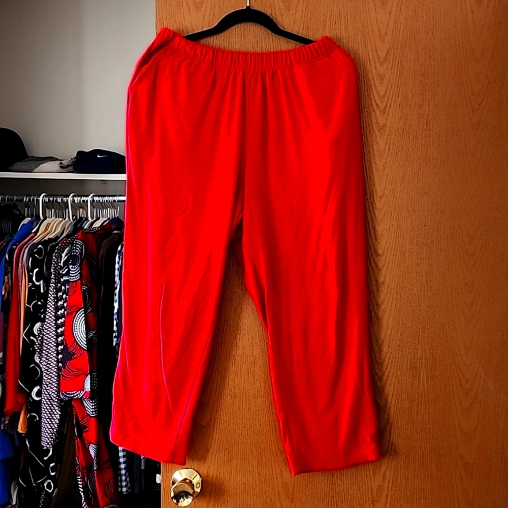 Pants with pockets